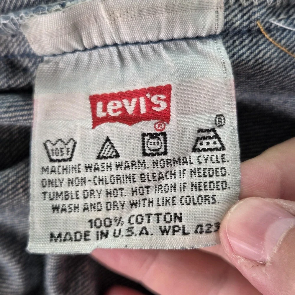 VTG Levis 501 Jeans Mens Blue Med‎ Wash Straight Altered Hem Made USA Fits 30x27